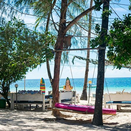 Soul Breeze Beach Resort Diani Beach Luaran gambar